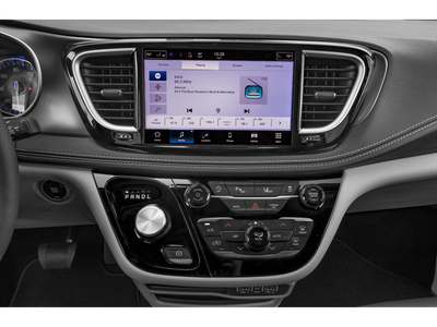 2024 Chrysler Pacifica Touring