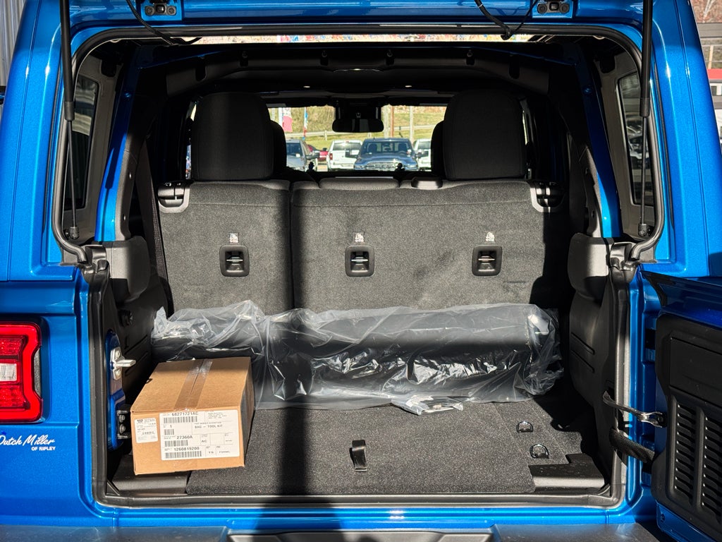 2025 Jeep Wrangler Sport S