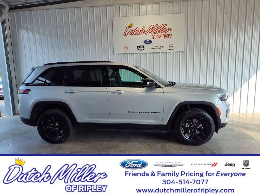 2025 Jeep Grand Cherokee Altitude