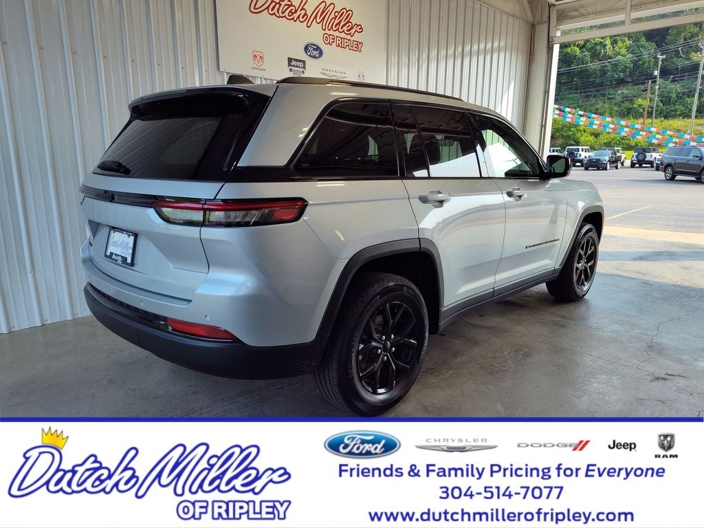 2025 Jeep Grand Cherokee Altitude