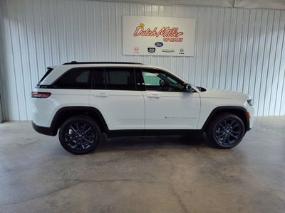 2026 Jeep Grand Cherokee 85th Anniversary Edition