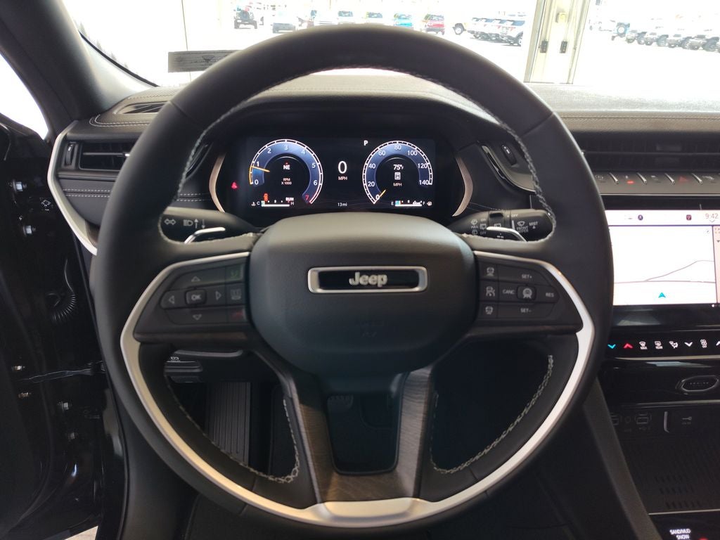 2026 Jeep Grand Cherokee Limited Reserve