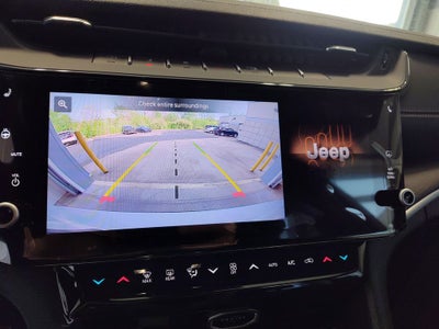 2026 Jeep Grand Cherokee L Laredo Altitude