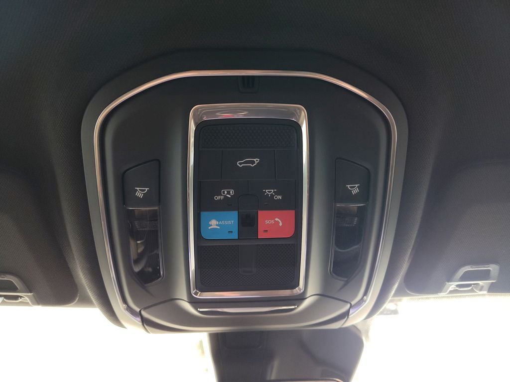 2026 Jeep Grand Cherokee L Laredo Altitude