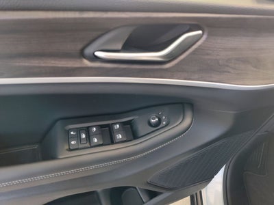 2026 Jeep Grand Cherokee L Laredo Altitude