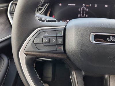 2026 Jeep Grand Cherokee L Laredo Altitude