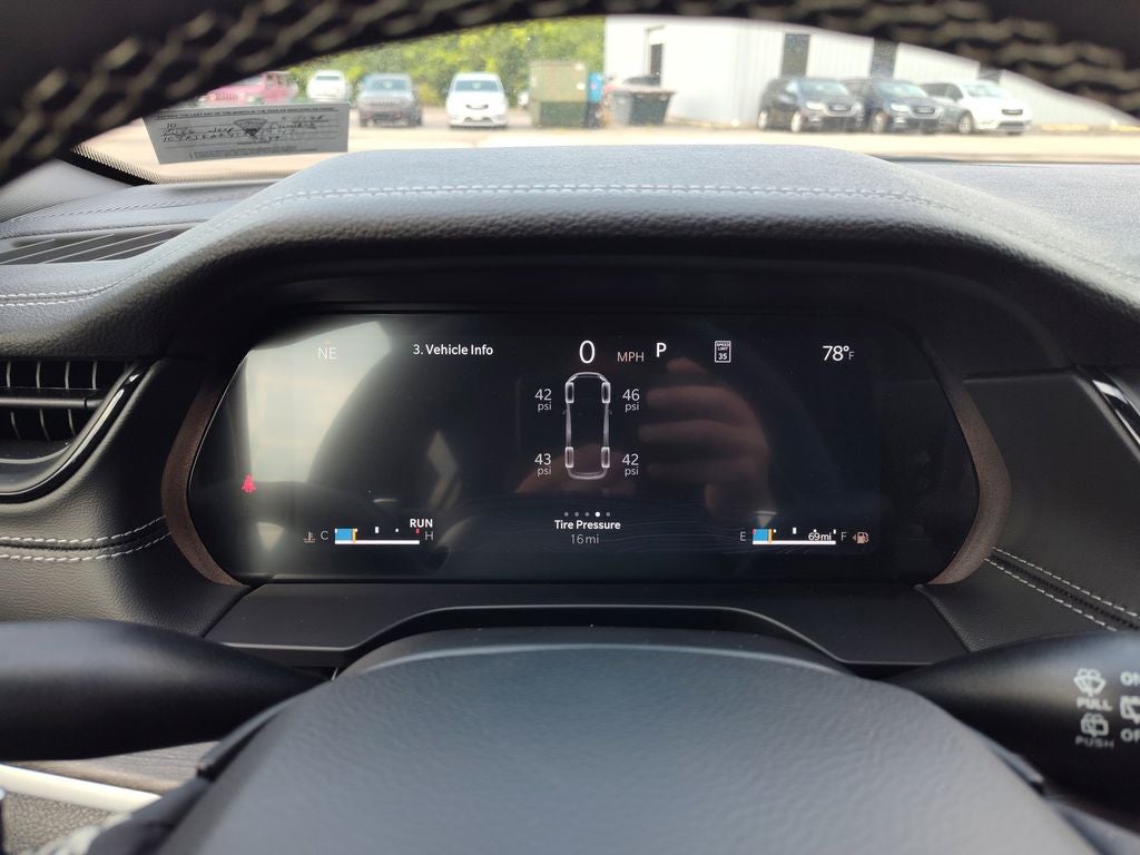2026 Jeep Grand Cherokee L Laredo Altitude