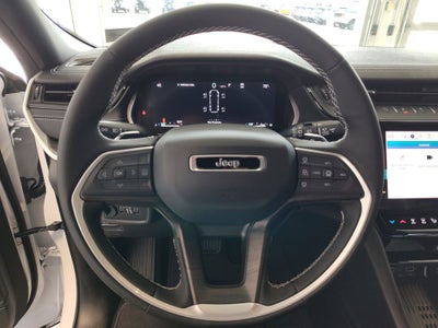 2026 Jeep Grand Cherokee L Laredo Altitude