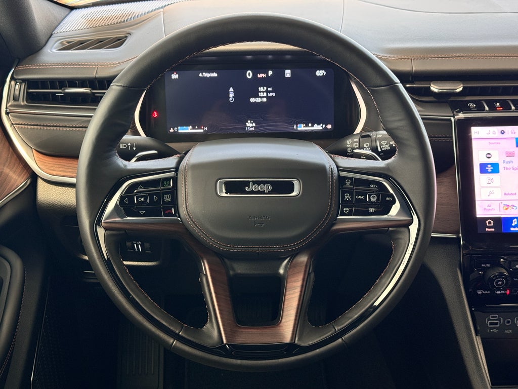 2025 Jeep Grand Cherokee L Summit