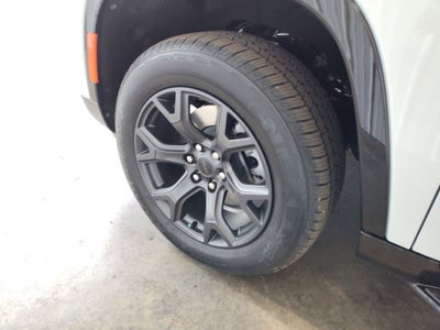 2026 Jeep Grand Wagoneer Limited Altitude