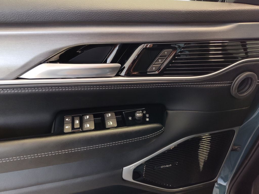 2026 Jeep Grand Wagoneer Limited Reserve