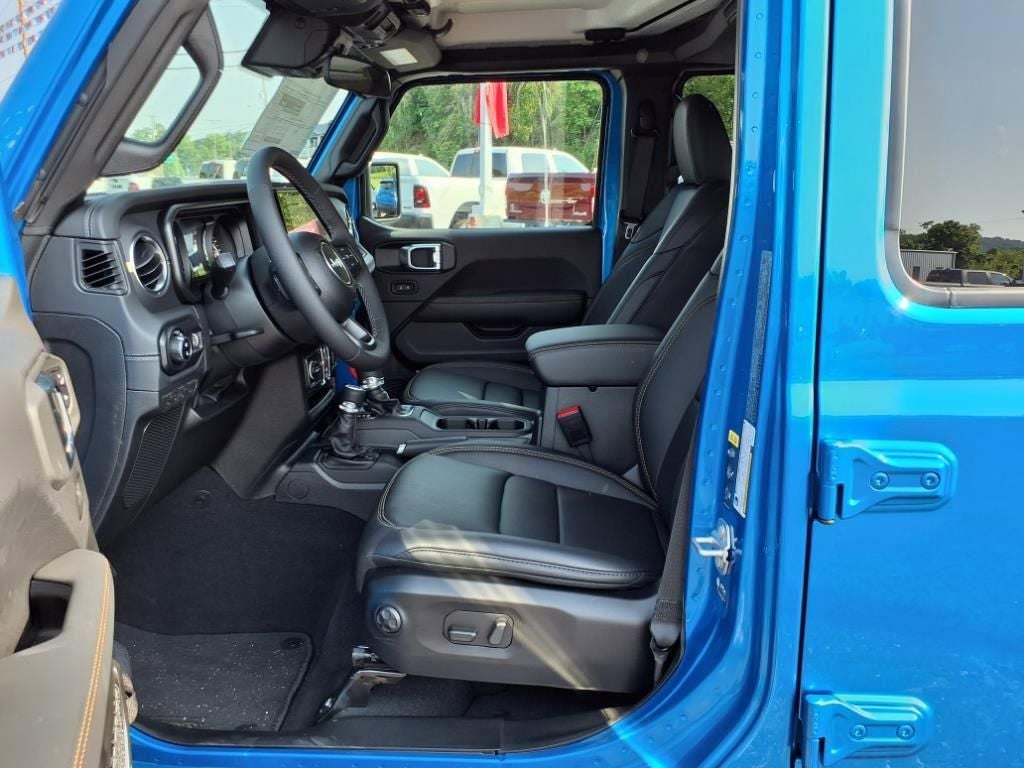 2025 Jeep Gladiator High Tide