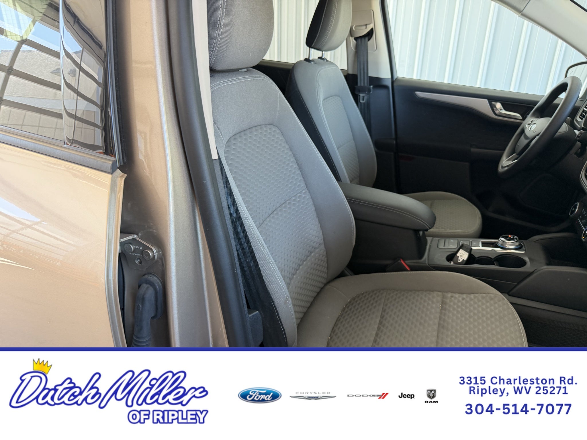 2020 Ford Escape SE