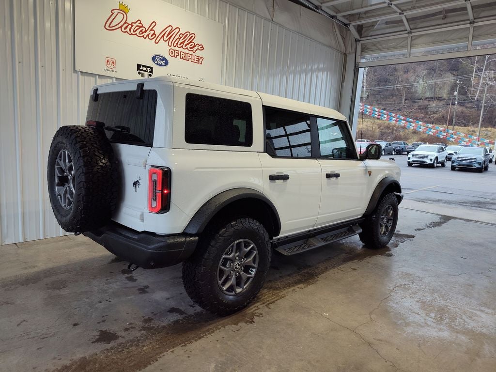 2025 Ford Bronco Badlands