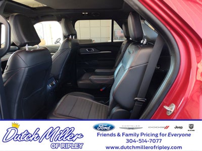 2025 Ford Explorer ST-Line