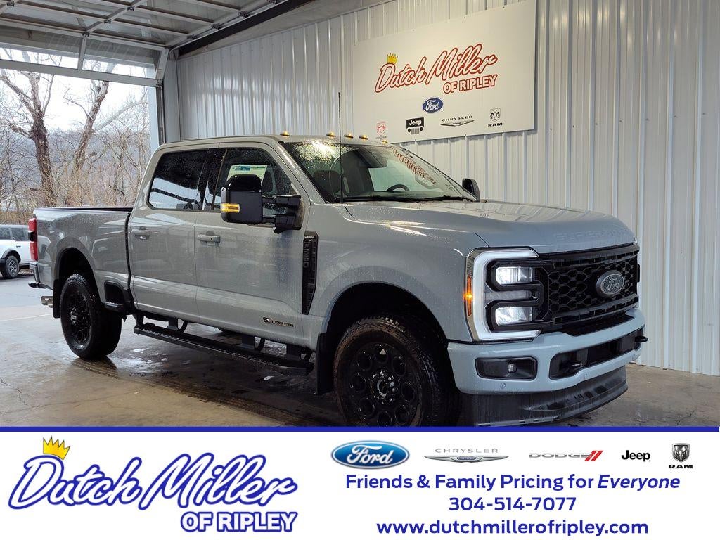 2025 Ford F-350 LARIAT