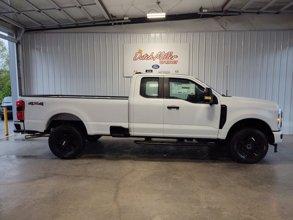 2025 Ford F-350 XL