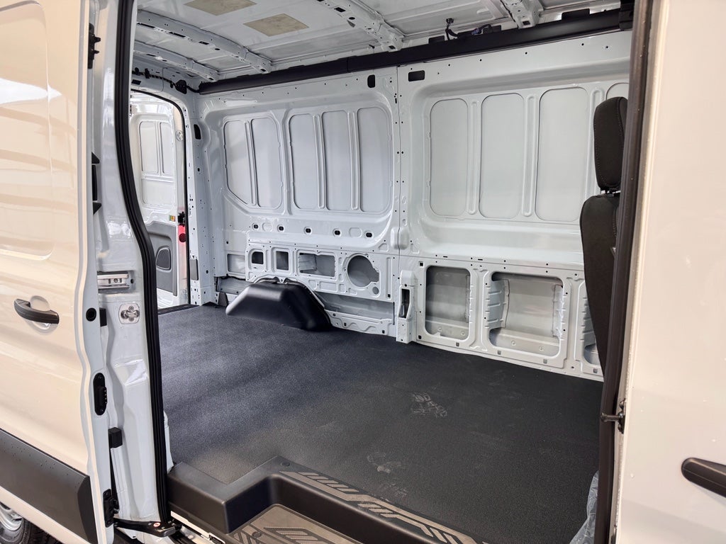 2026 Ford Transit Van Base