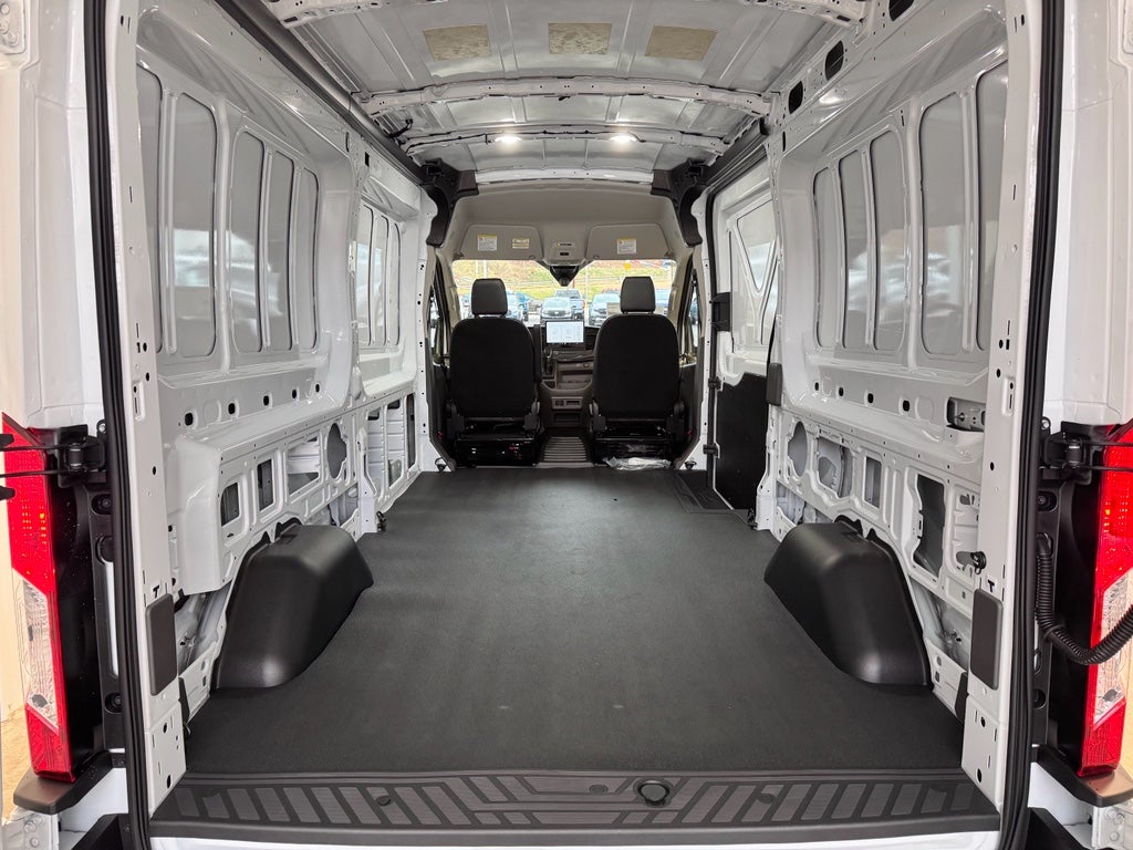 2026 Ford Transit Van Base
