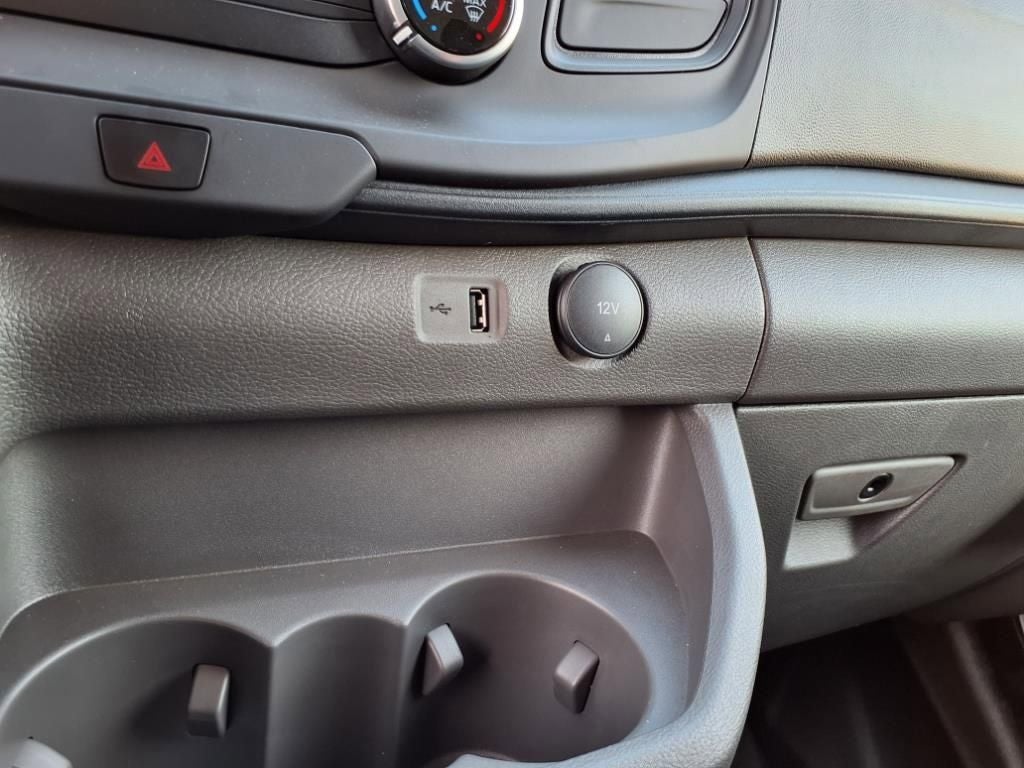 2025 Ford Transit Van Base