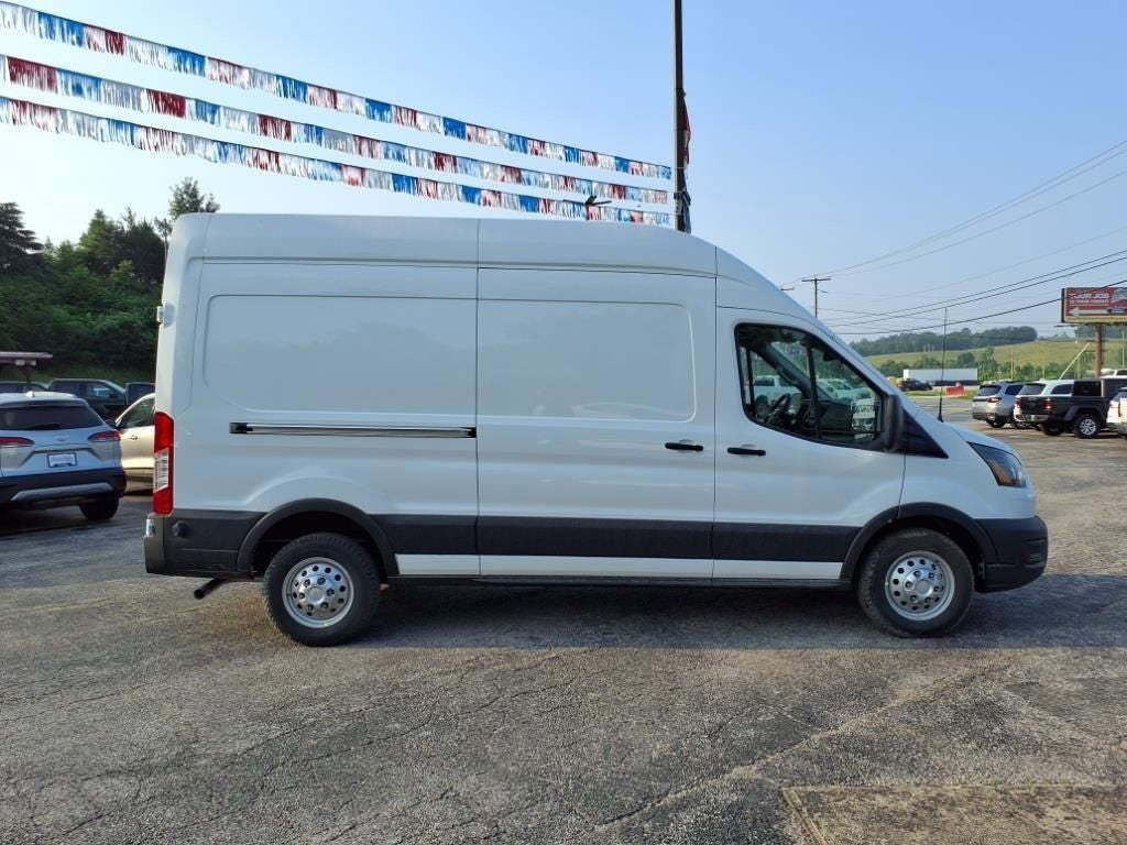 2025 Ford Transit Van Base