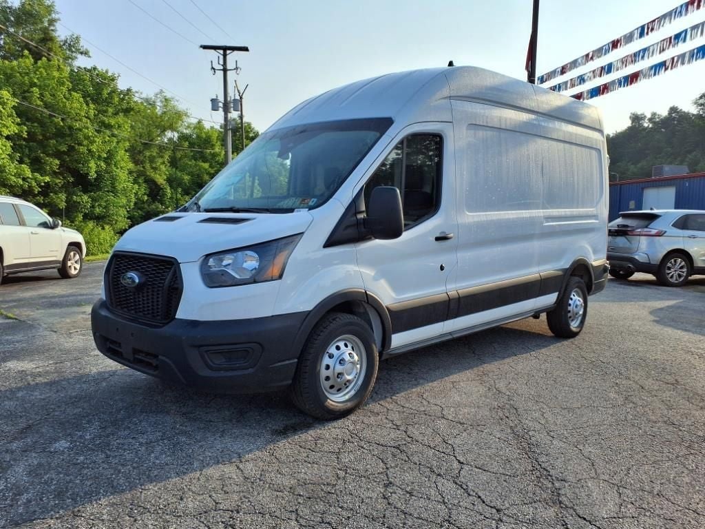 2025 Ford Transit Van Base