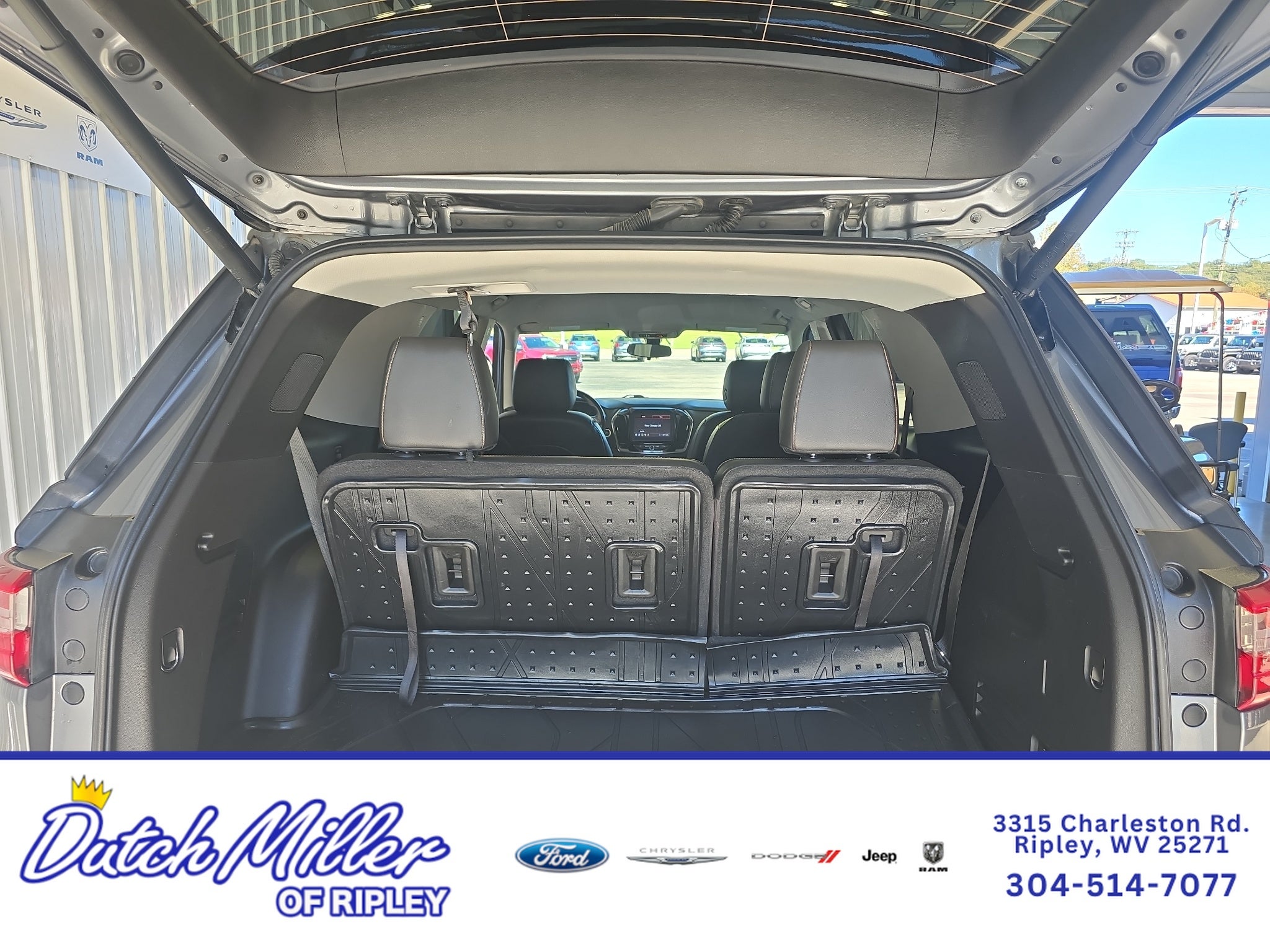 2021 Chevrolet Traverse LT Leather