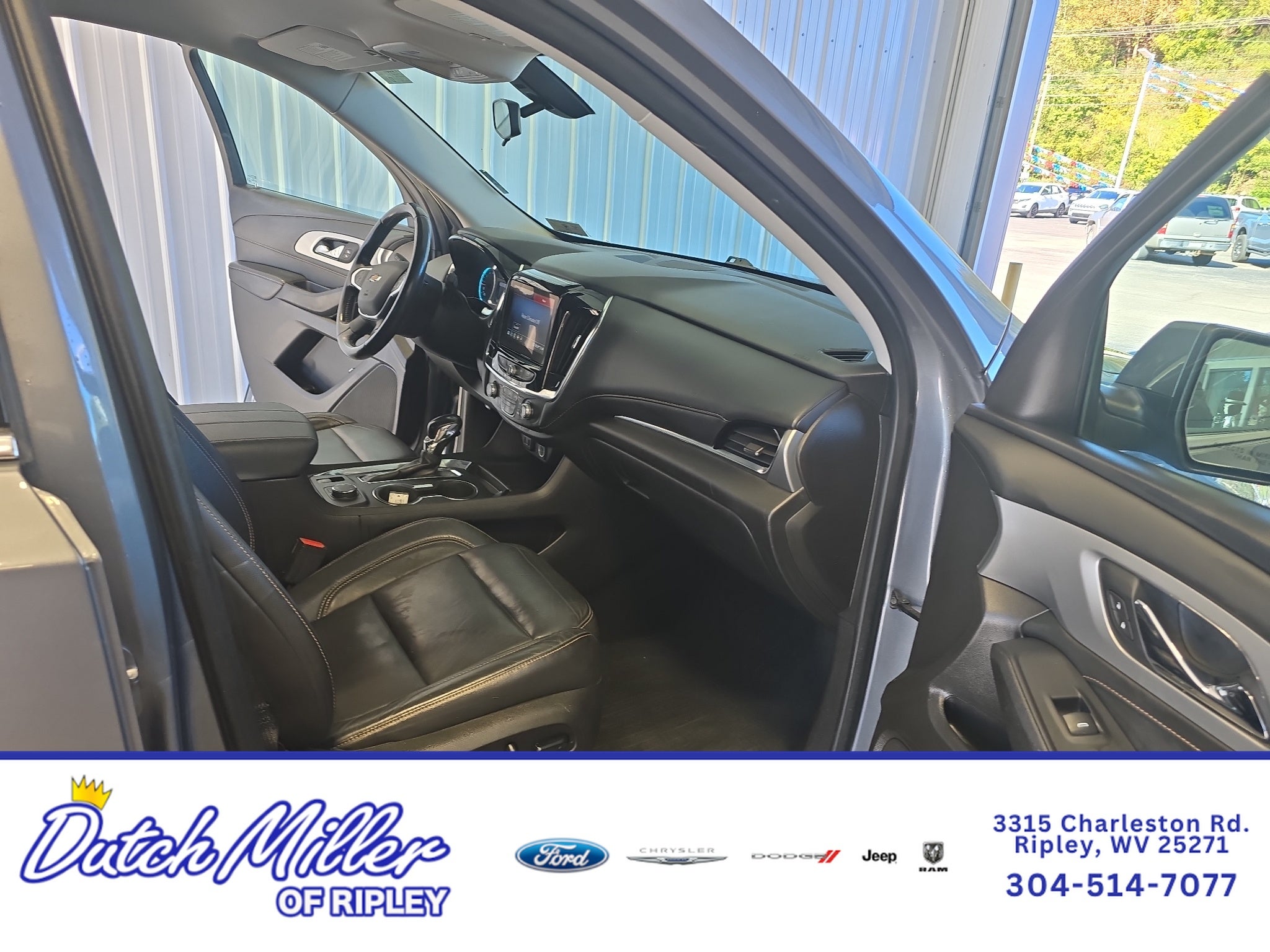 2021 Chevrolet Traverse LT Leather