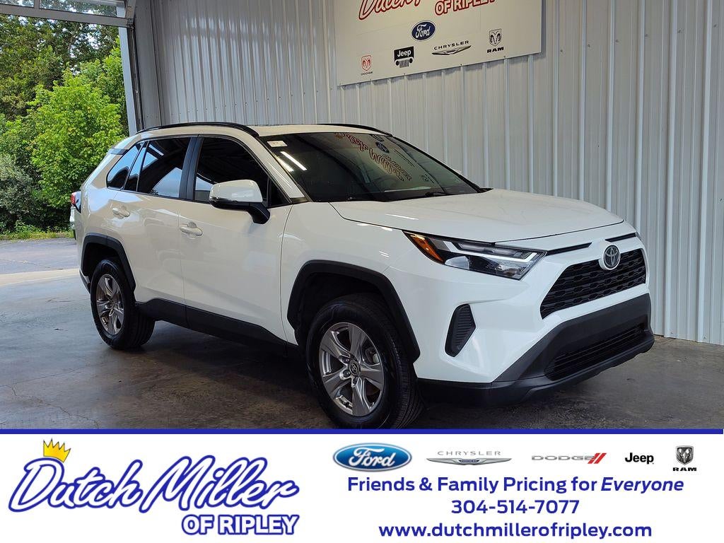 2024 Toyota RAV4 XLE
