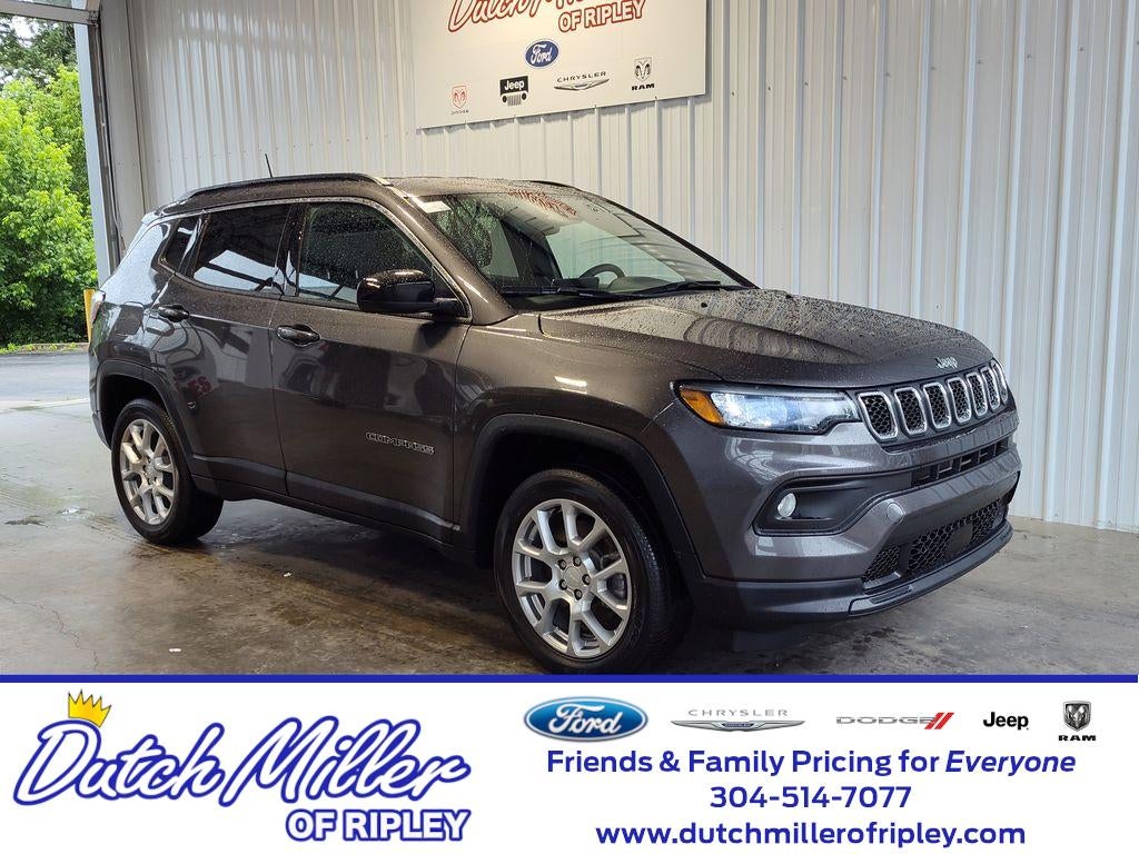 2023 Jeep Compass Latitude Lux