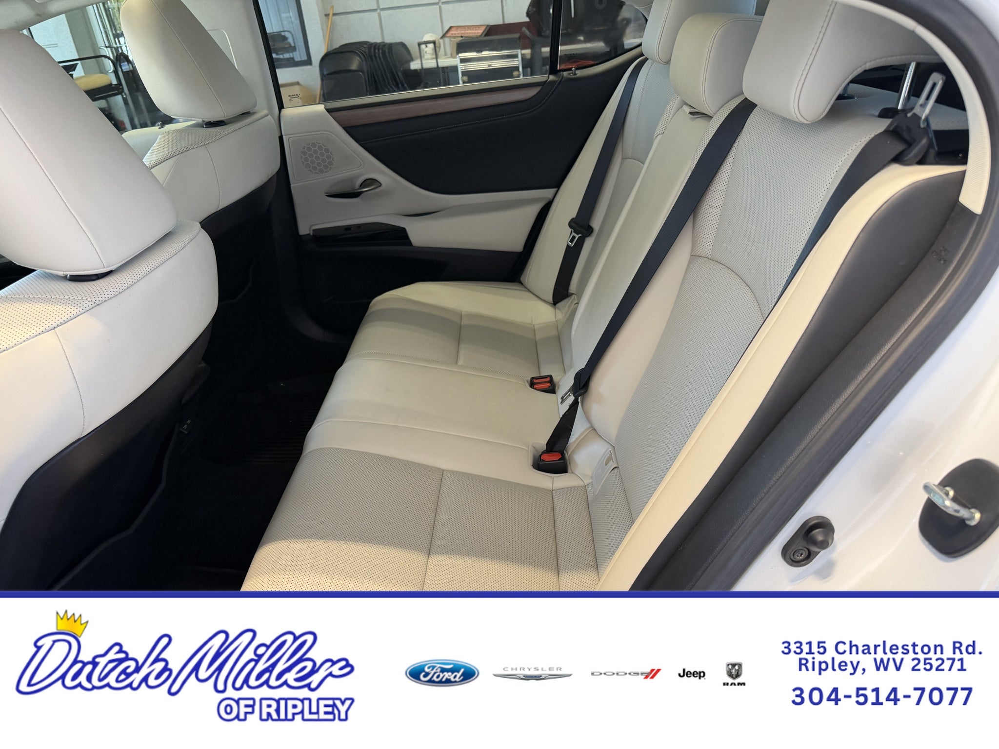2024 Lexus ES 300h Premium