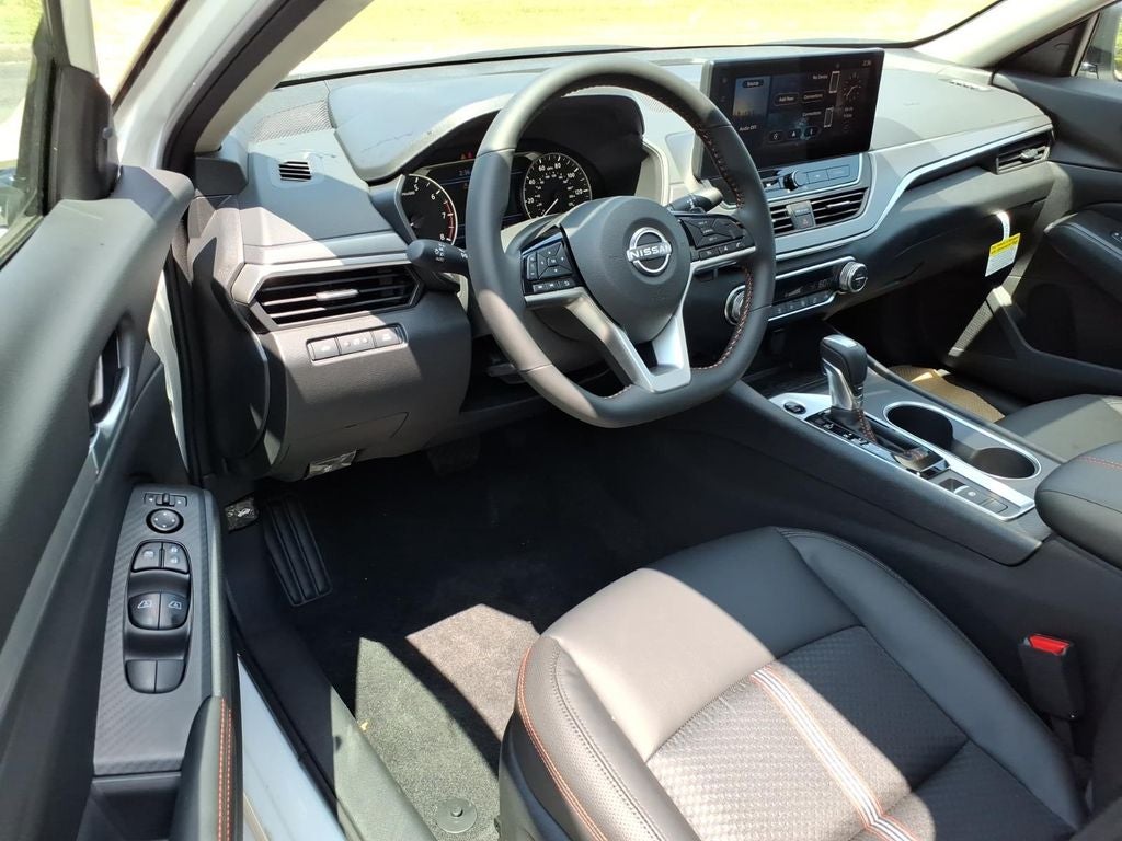 2026 Nissan Altima SR