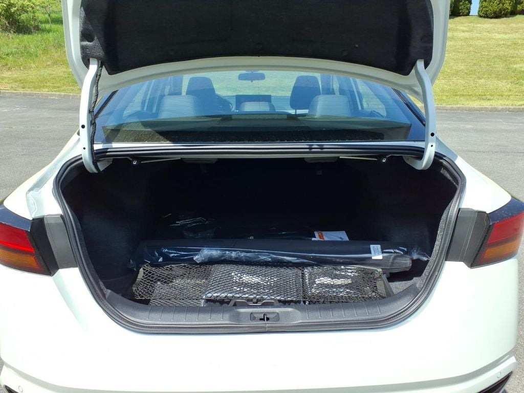 2026 Nissan Altima SR