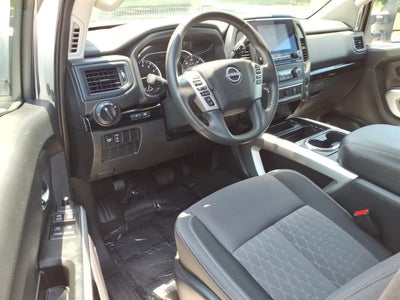 2024 Nissan Titan SV