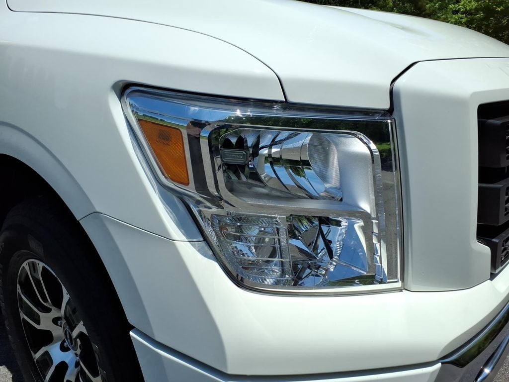 2024 Nissan Titan SV