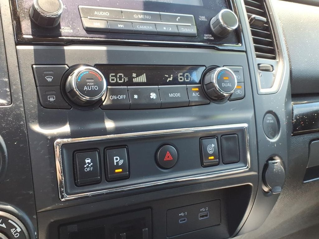 2024 Nissan Titan SV
