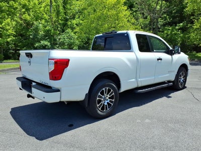 2024 Nissan Titan SV