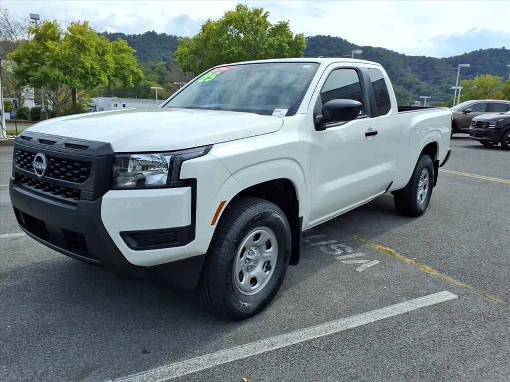 2025 Nissan Frontier S
