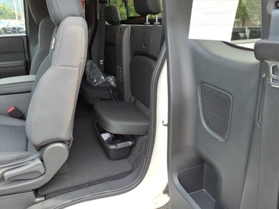 2025 Nissan Frontier S