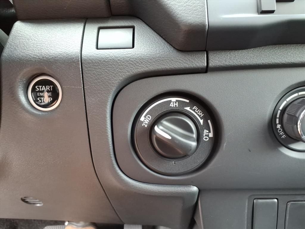 2025 Nissan Frontier S