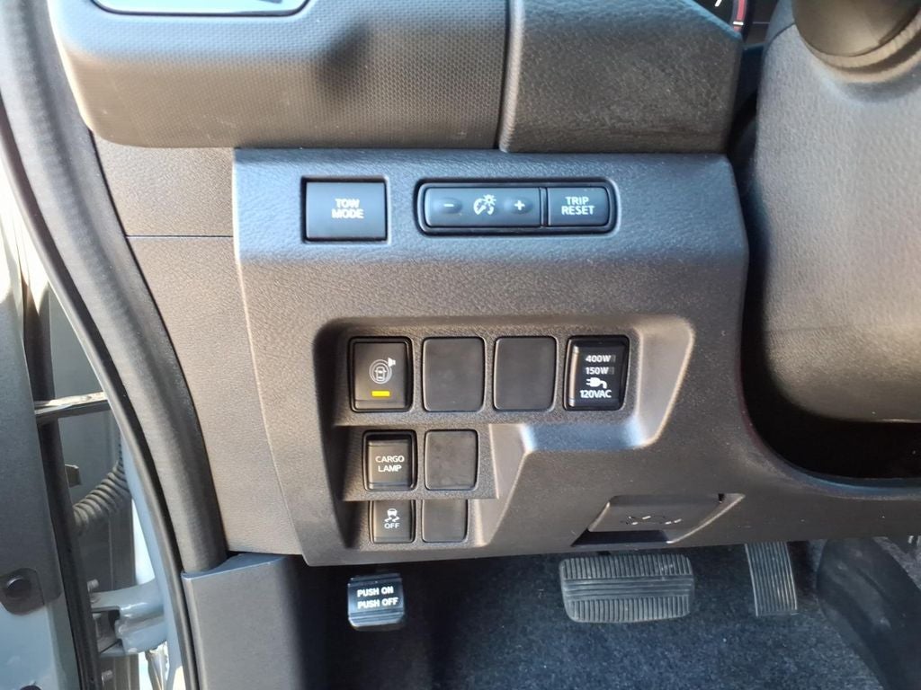 2022 Nissan Frontier PRO-X