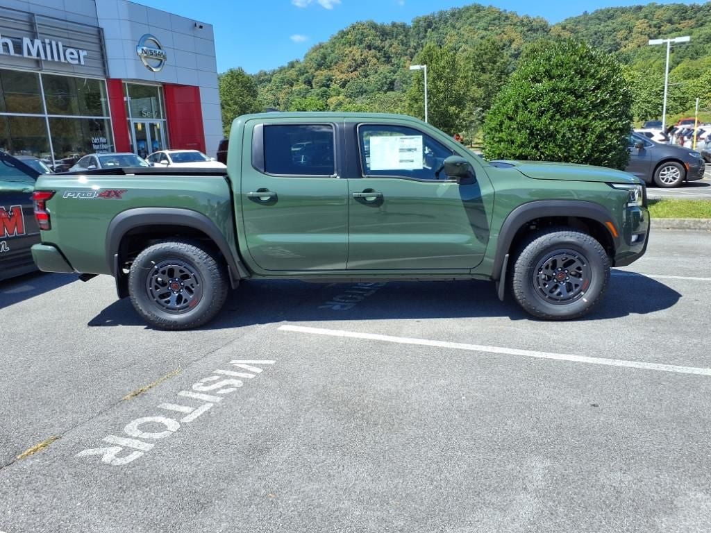 2025 Nissan Frontier PRO-4X