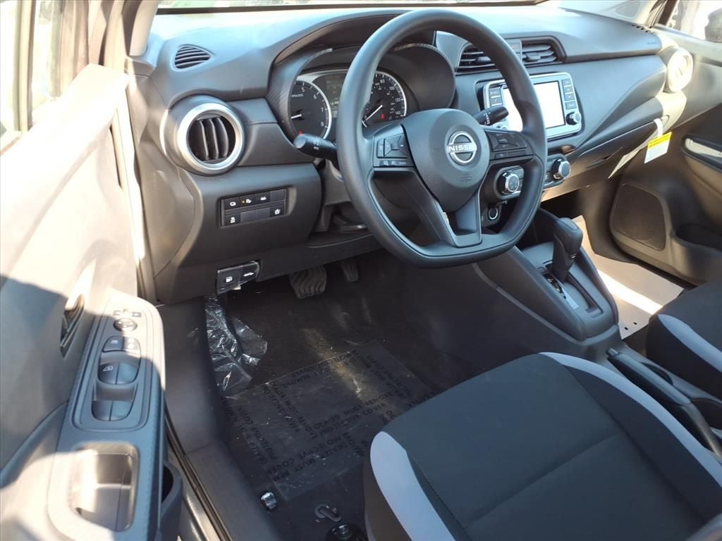 2025 Nissan Versa S