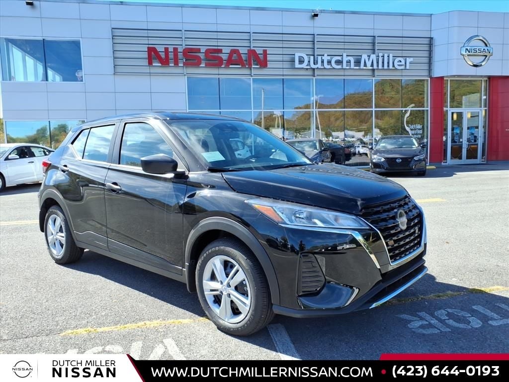 2025 Nissan Kicks Play S