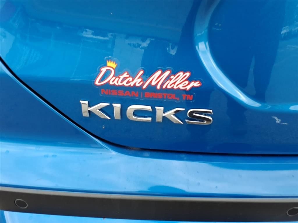 2025 Nissan Kicks Play S