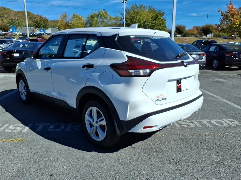 2025 Nissan Kicks Play S