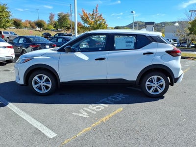 2025 Nissan Kicks Play S