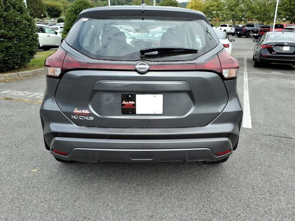 2025 Nissan Kicks Play S