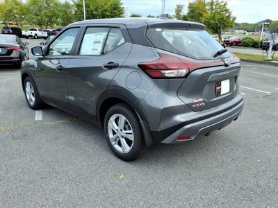 2025 Nissan Kicks Play S