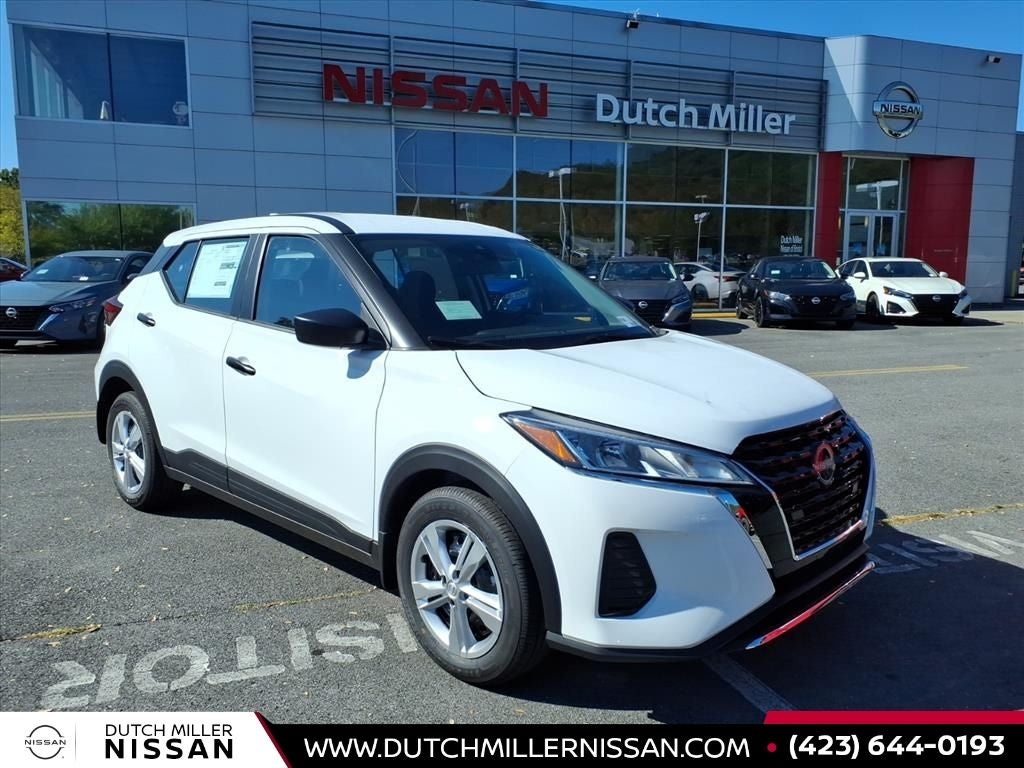 2025 Nissan Kicks Play S